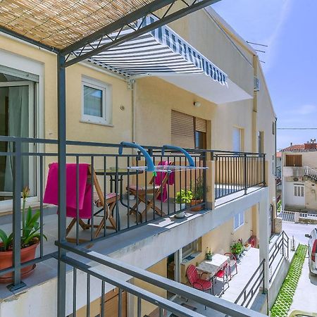 Apartment Ivanka Omiš Eksteriør bilde